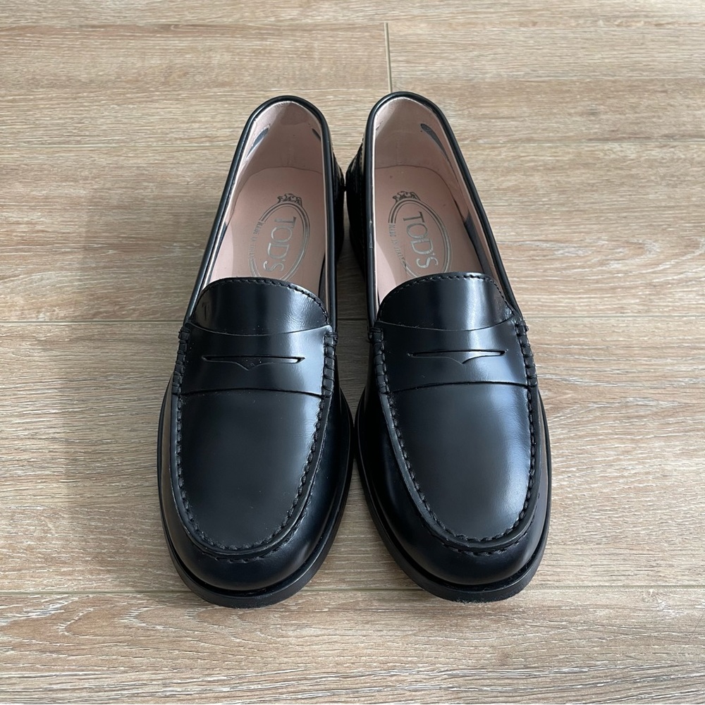 Tod's Classic Black Leather Loafers